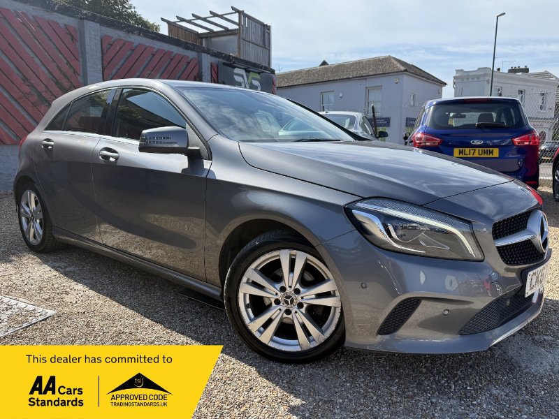 2017 MERCEDES A CLASS 1.5 A180D SPORT PREMIUM HATCHBACK 5DR DIESEL 7G DCT EURO 6 S... photo