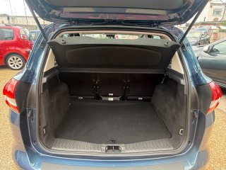 /photos/11252/8e31a09f-4f58-27e8-2a43-695f81298bf5_i320x240.jpg
