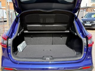 /photos/11252/b4e037c8-2a70-7a1a-71a1-4ce5f87bea76_i320x240.jpg